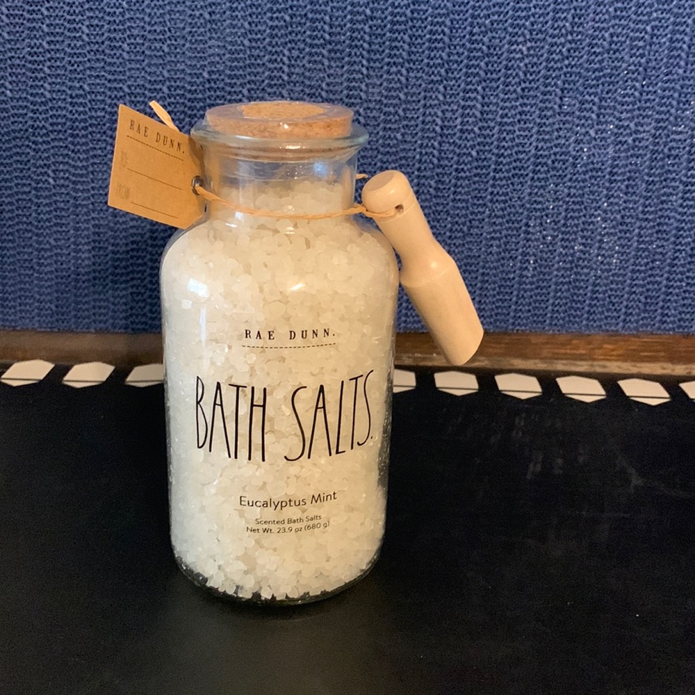 Rae Dunn bath salts